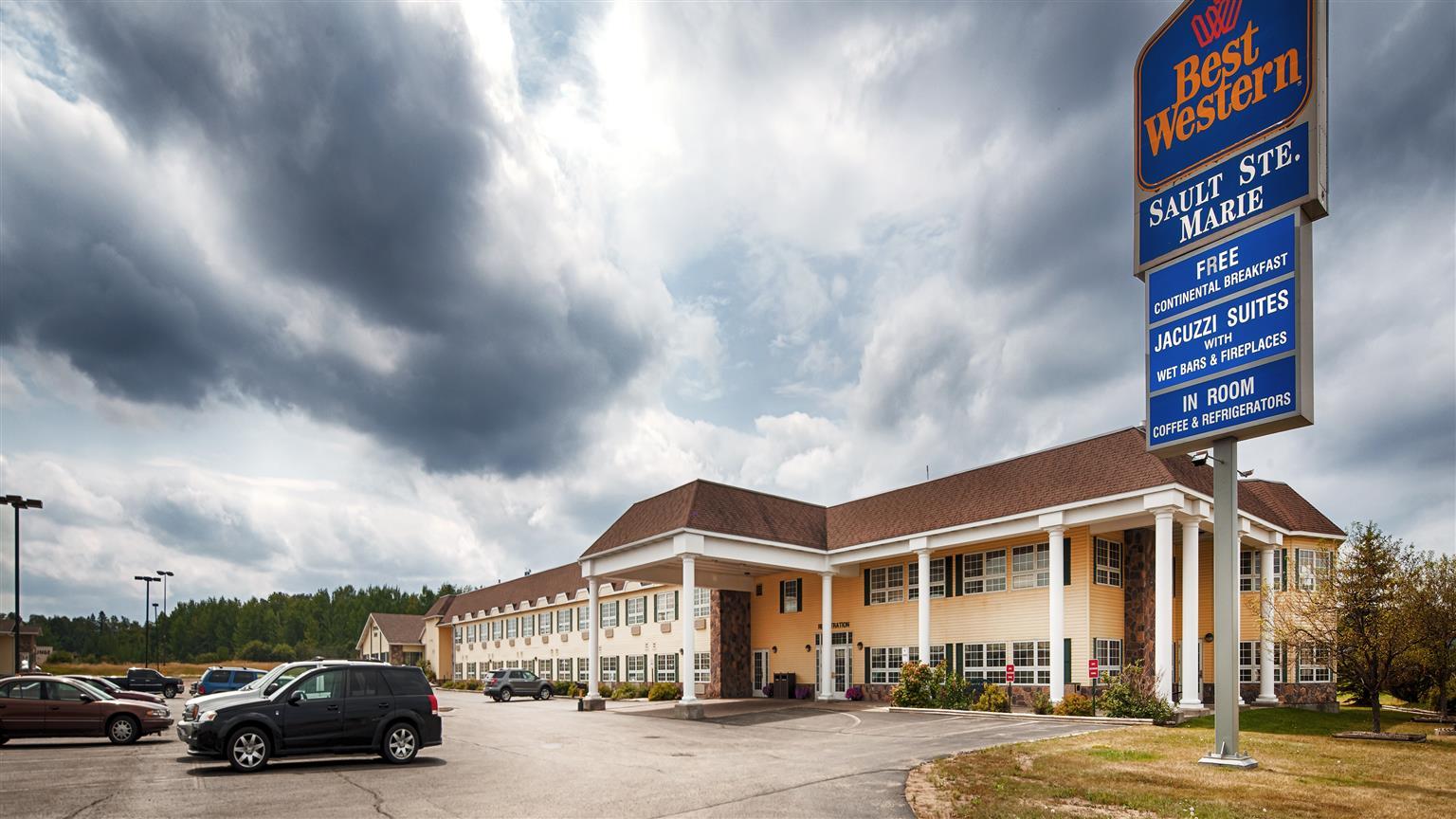 Best Western Солт Сейнт Мери Екстериор снимка