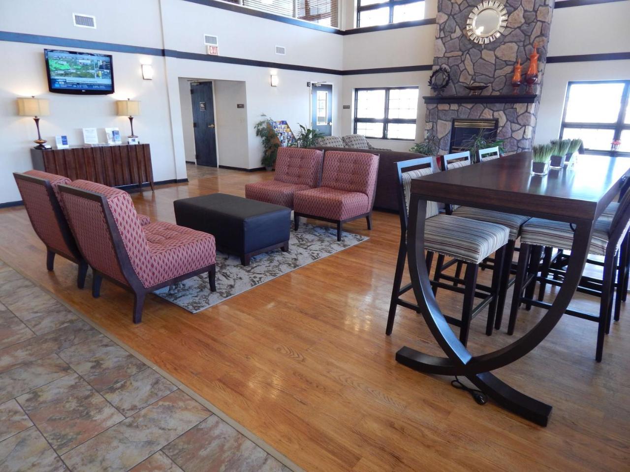 Best Western Солт Сейнт Мери Екстериор снимка
