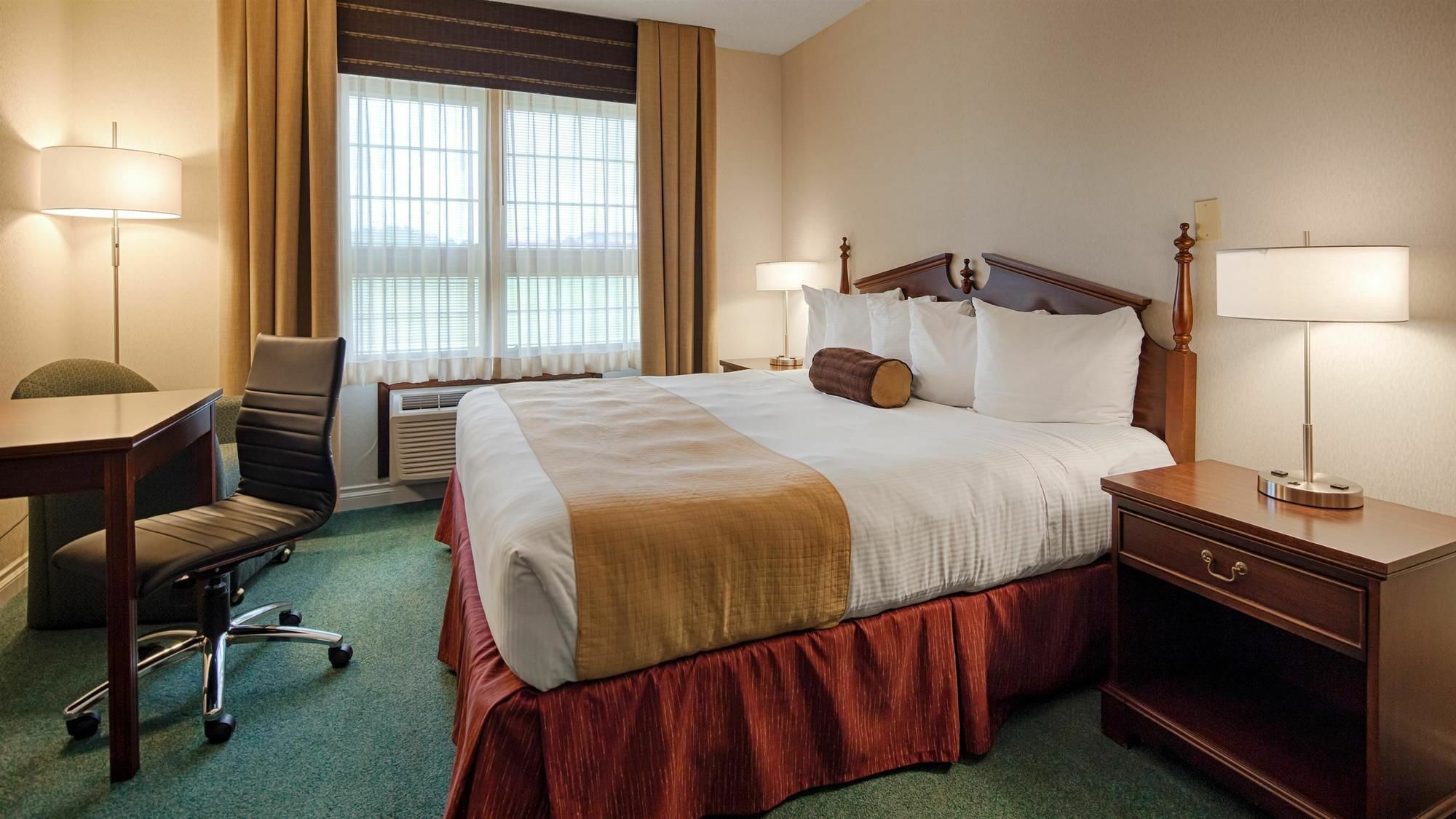 Best Western Солт Сейнт Мери Екстериор снимка
